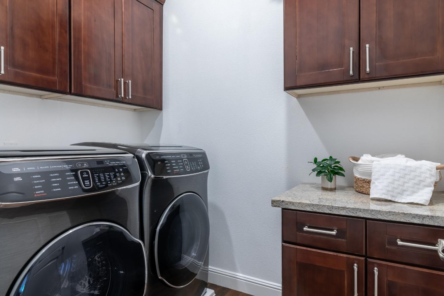 Detail Gallery Image 27 of 56 For 1258 S Stelling Rd, Cupertino,  CA 95014 - 4 Beds | 4/1 Baths