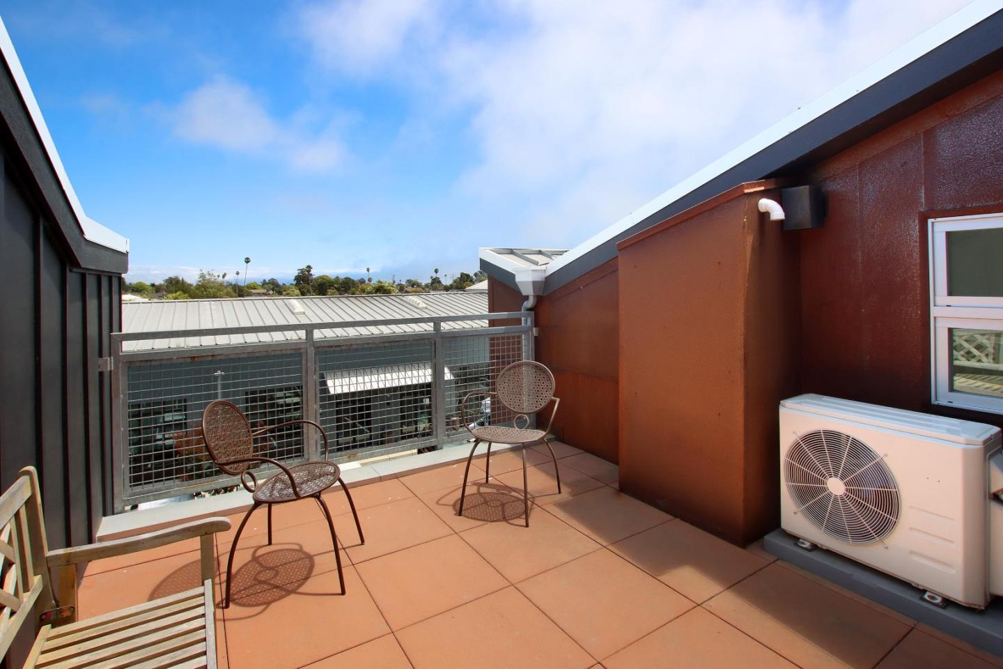 Detail Gallery Image 23 of 47 For 202 Panetta Ave #4,  Santa Cruz,  CA 95060 - 1 Beds | 2/1 Baths