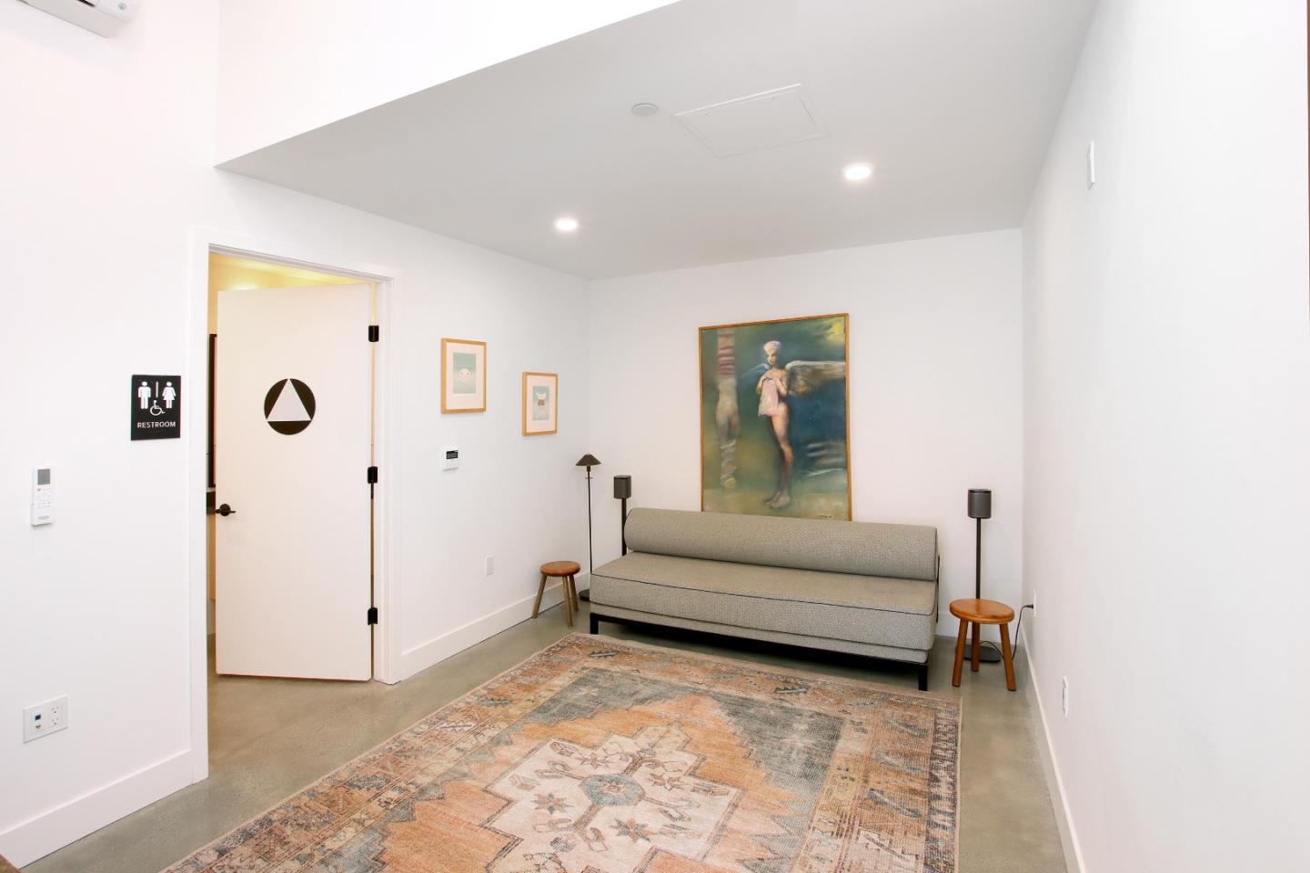 Detail Gallery Image 8 of 47 For 202 Panetta Ave #4,  Santa Cruz,  CA 95060 - 1 Beds | 2/1 Baths