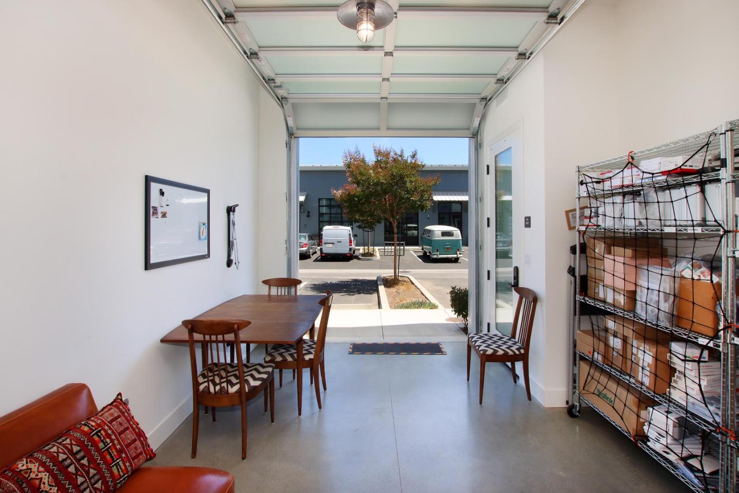 Detail Gallery Image 9 of 47 For 202 Panetta Ave #4,  Santa Cruz,  CA 95060 - 1 Beds | 2/1 Baths