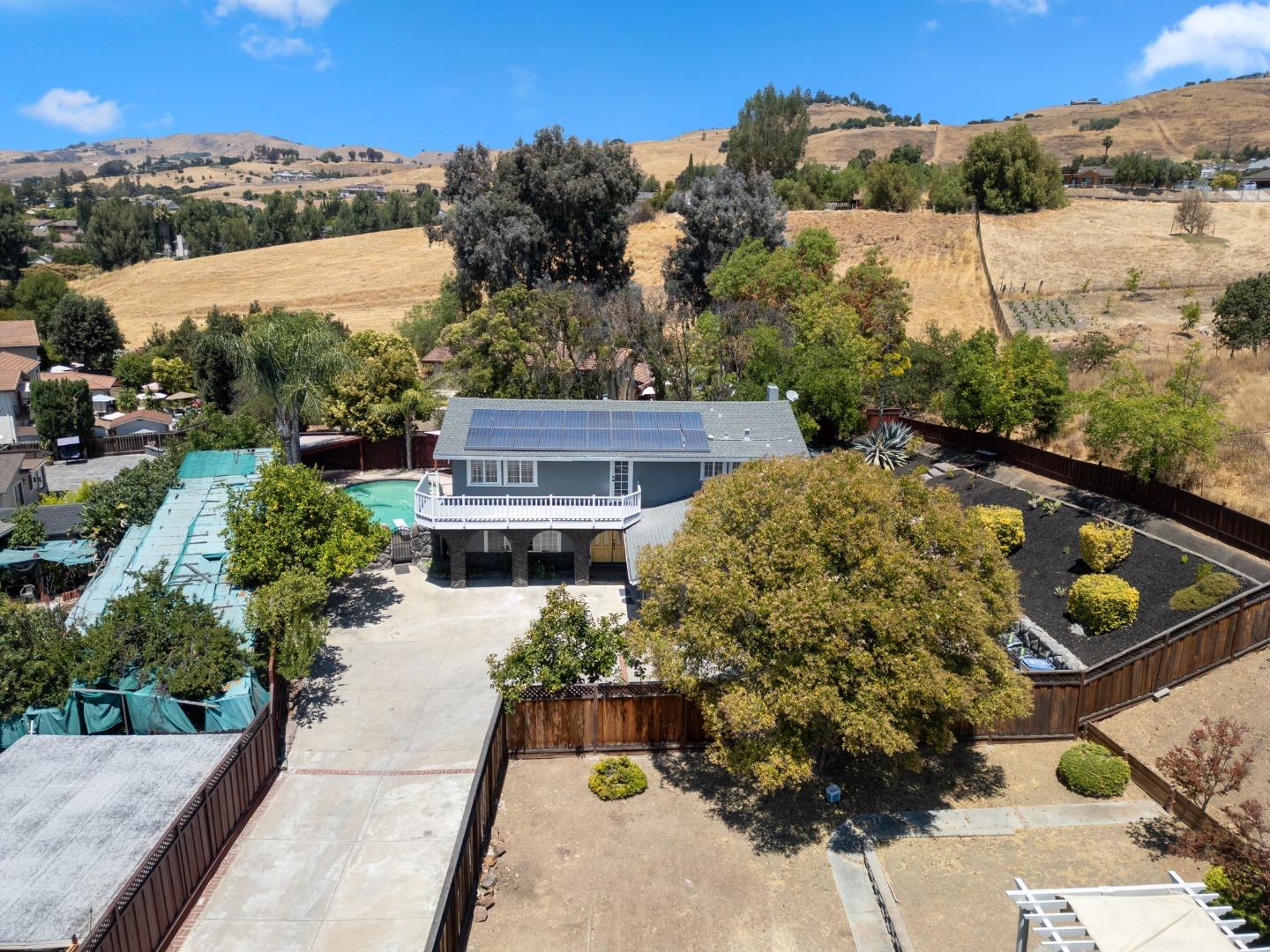 Detail Gallery Image 68 of 76 For 3532 Boeger Ln, San Jose,  CA 95148 - 5 Beds | 2/2 Baths