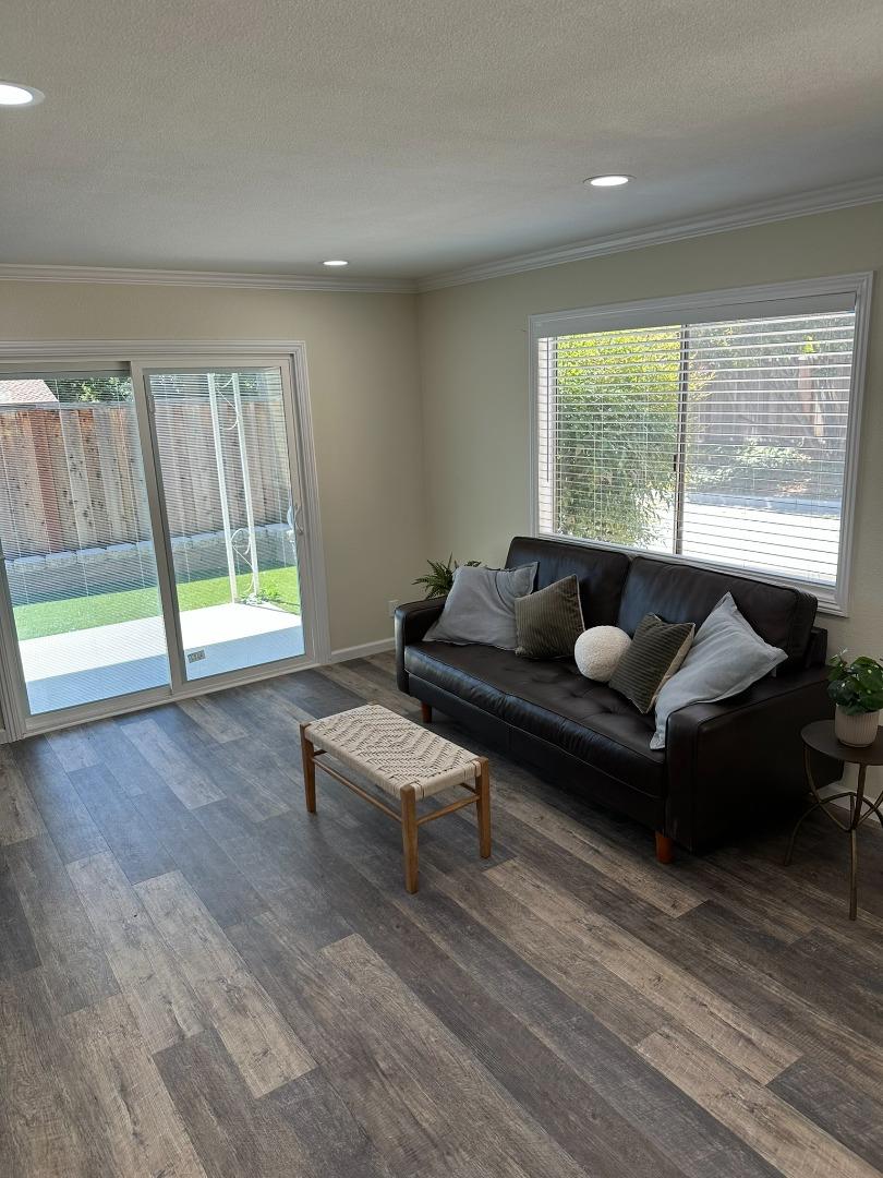 Detail Gallery Image 6 of 26 For 1933 Landess Ave, Milpitas,  CA 95035 - 2 Beds | 1 Baths