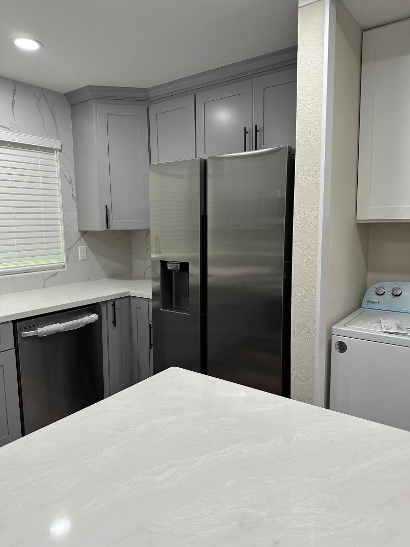 Detail Gallery Image 7 of 26 For 1933 Landess Ave, Milpitas,  CA 95035 - 2 Beds | 1 Baths