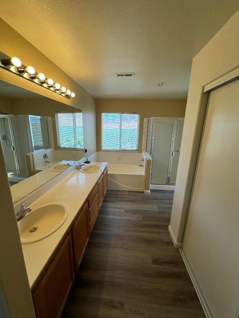 Detail Gallery Image 24 of 38 For 949 Terraza St, Soledad,  CA 93960 - 5 Beds | 3 Baths