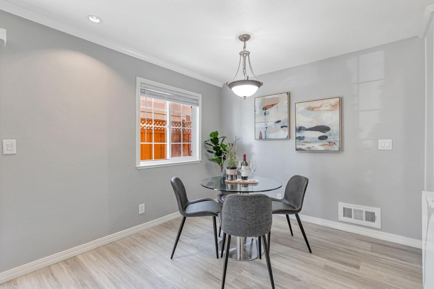 Detail Gallery Image 13 of 36 For 779 Warring Dr #3,  San Jose,  CA 95123 - 2 Beds | 1 Baths