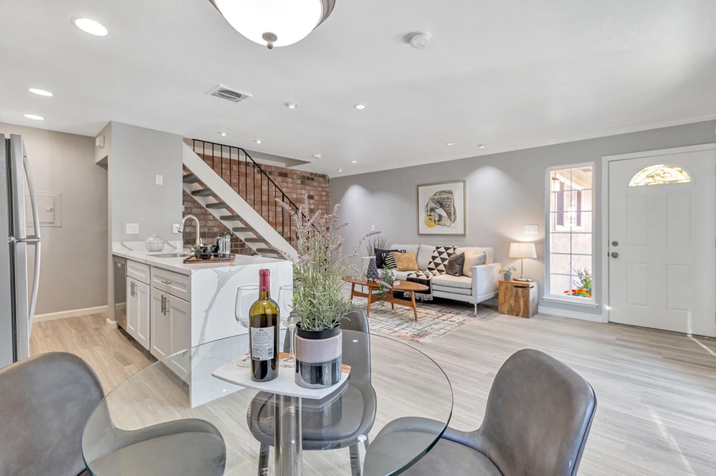 Detail Gallery Image 15 of 36 For 779 Warring Dr #3,  San Jose,  CA 95123 - 2 Beds | 1 Baths