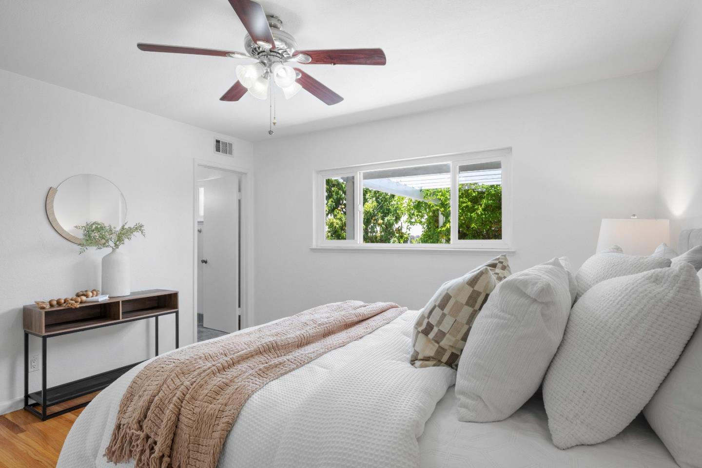 Detail Gallery Image 24 of 48 For 5898 Ettersberg, San Jose,  CA 95123 - 3 Beds | 2 Baths