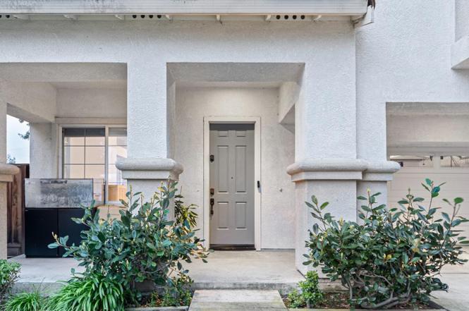 Detail Gallery Image 13 of 30 For 708 Raineer Ct, San Leandro,  CA 94577 - 3 Beds | 2/1 Baths