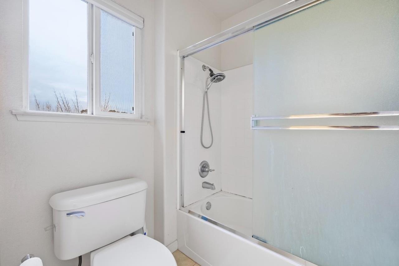 Detail Gallery Image 25 of 30 For 708 Raineer Ct, San Leandro,  CA 94577 - 3 Beds | 2/1 Baths
