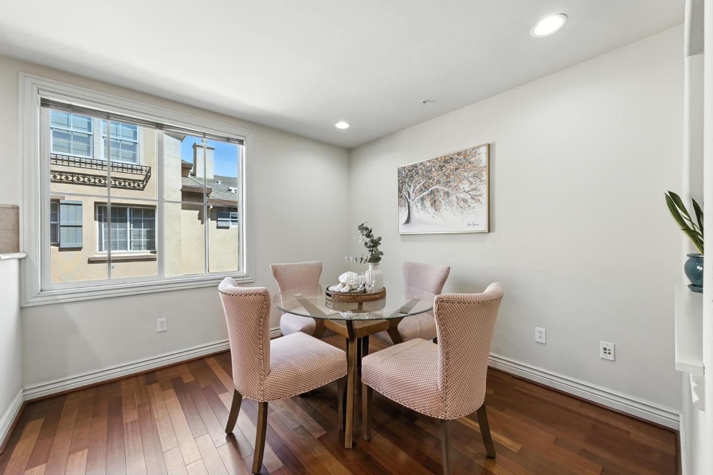 Detail Gallery Image 14 of 40 For 259 Ginko Ter, Sunnyvale,  CA 94086 - 3 Beds | 2/1 Baths