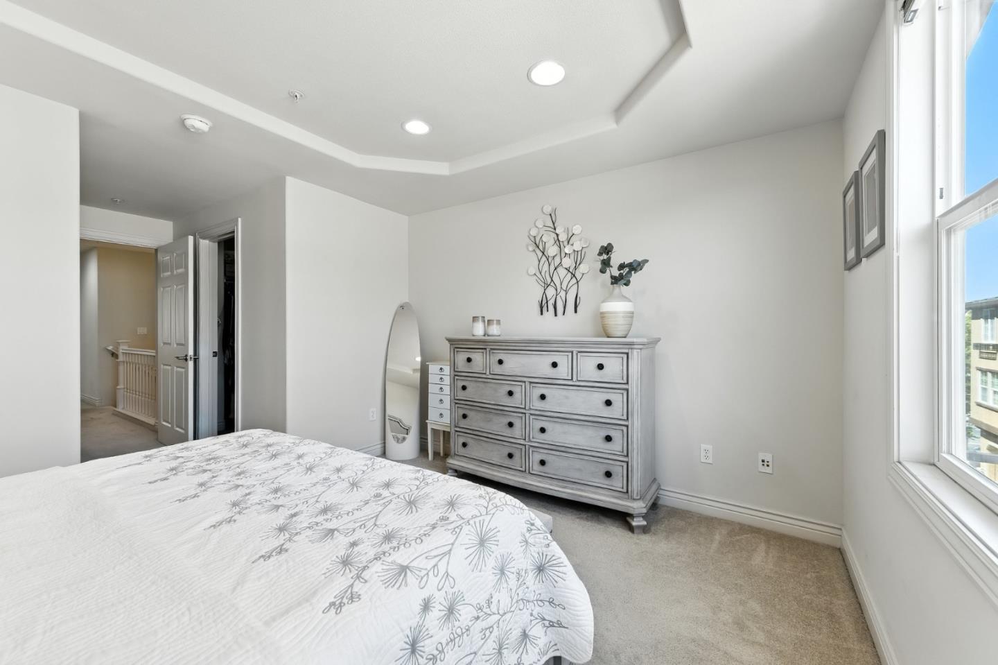 Detail Gallery Image 24 of 40 For 259 Ginko Ter, Sunnyvale,  CA 94086 - 3 Beds | 2/1 Baths