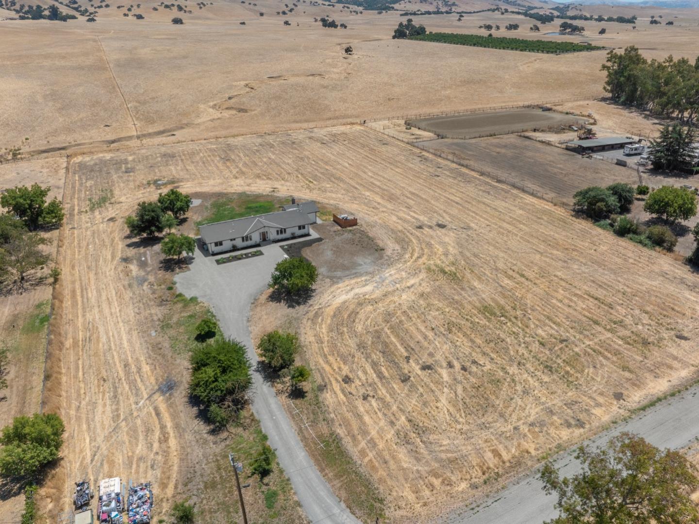 Detail Gallery Image 35 of 36 For 461 Morada Ln, Hollister,  CA 95023 - 3 Beds | 2/1 Baths