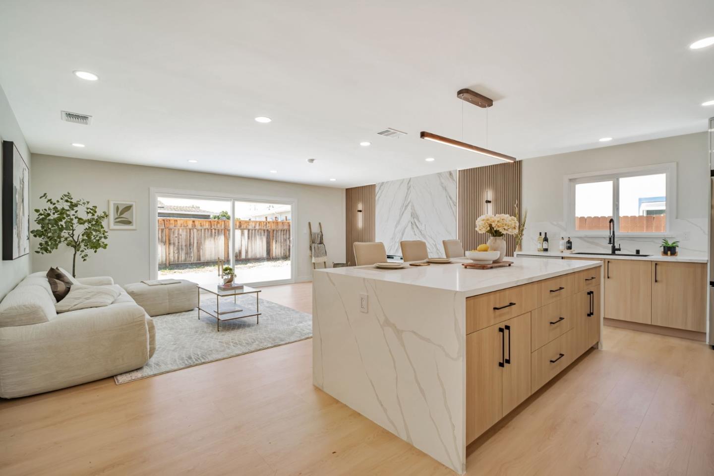 Detail Gallery Image 7 of 34 For 3680 Norfolk Rd, Fremont,  CA 94538 - 4 Beds | 2 Baths