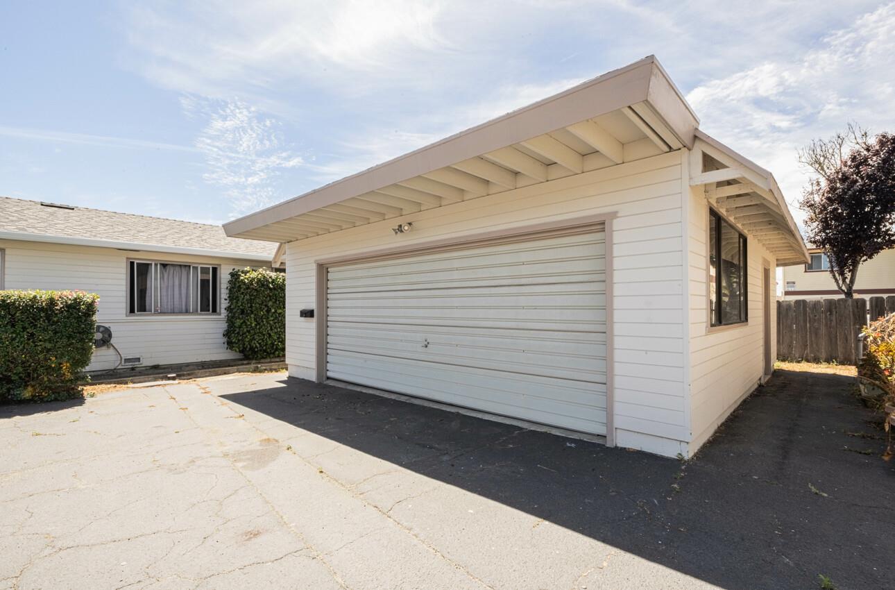 Detail Gallery Image 20 of 27 For 225 Carmel Ave, Marina,  CA 93933 - – Beds | – Baths