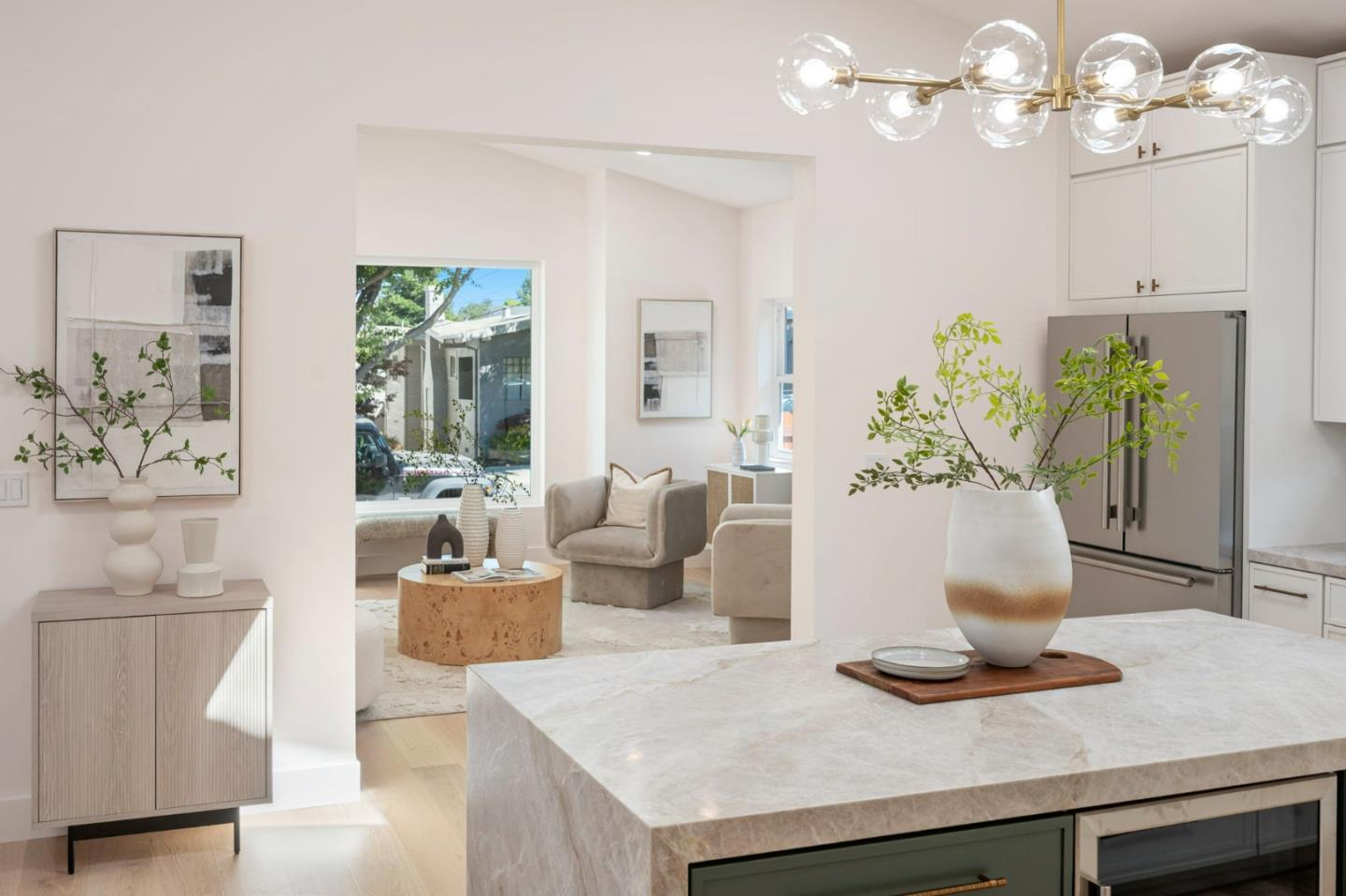Detail Gallery Image 10 of 50 For 1202 Sanchez Ave, Burlingame,  CA 94010 - 3 Beds | 2 Baths