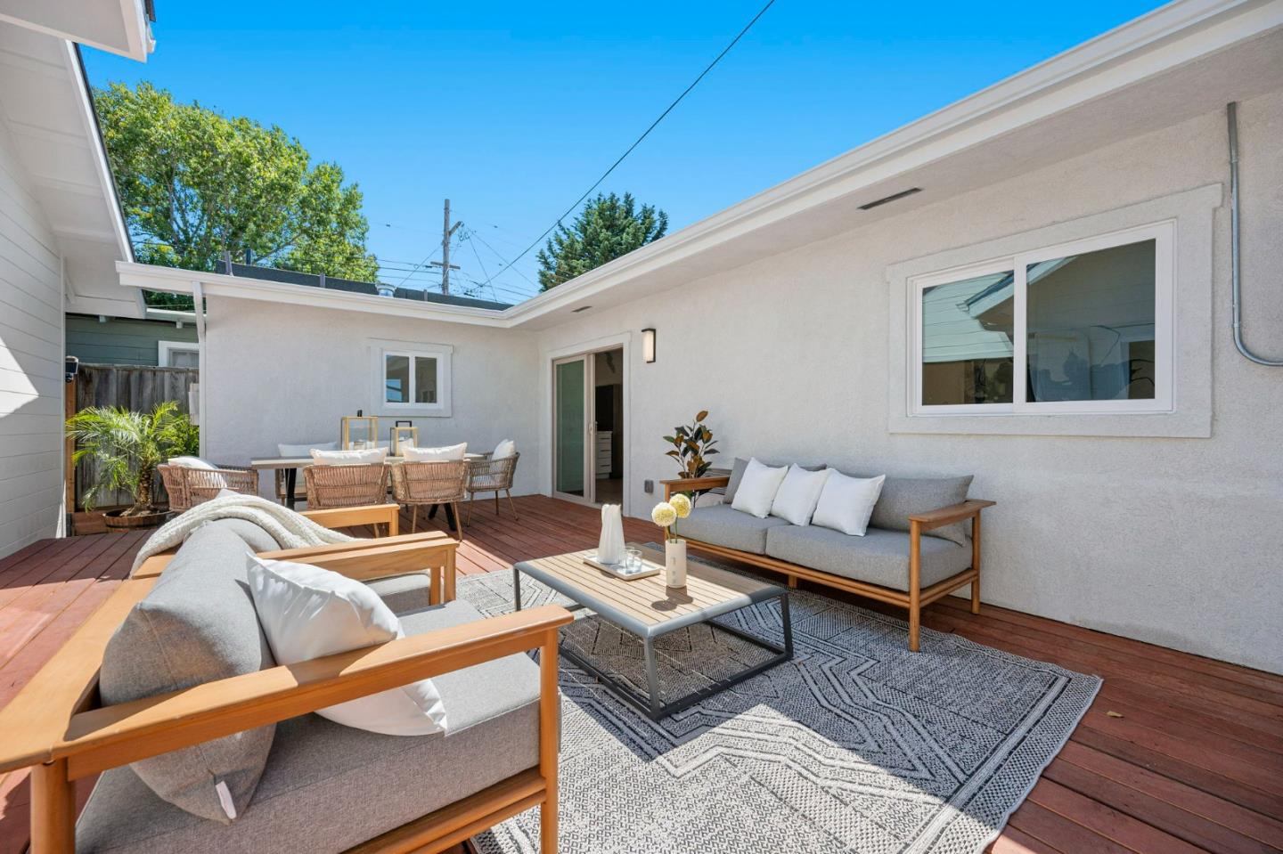 Detail Gallery Image 37 of 50 For 1202 Sanchez Ave, Burlingame,  CA 94010 - 3 Beds | 2 Baths