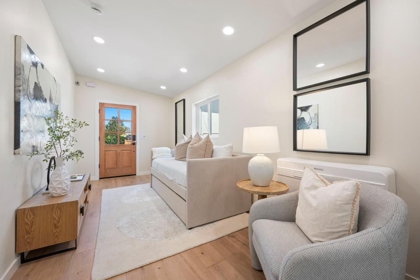 Detail Gallery Image 42 of 50 For 1202 Sanchez Ave, Burlingame,  CA 94010 - 3 Beds | 2 Baths
