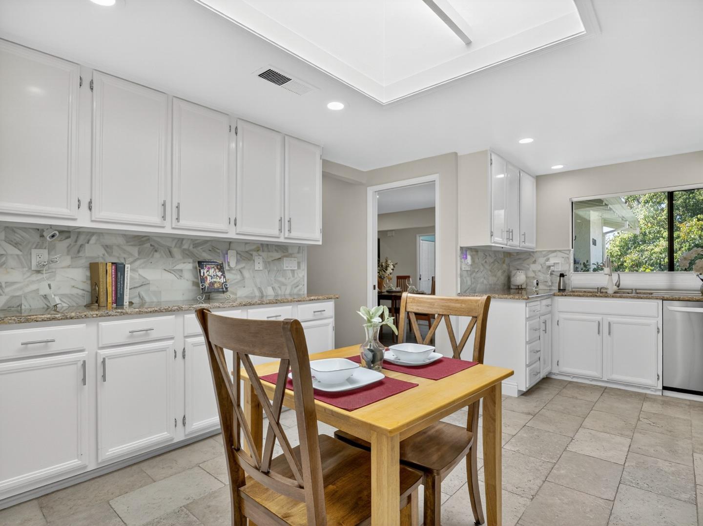 Detail Gallery Image 16 of 40 For 8100 Cabernet Ct, San Jose,  CA 95135 - 2 Beds | 2 Baths