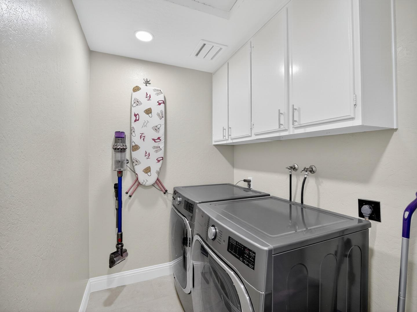 Detail Gallery Image 30 of 40 For 8100 Cabernet Ct, San Jose,  CA 95135 - 2 Beds | 2 Baths