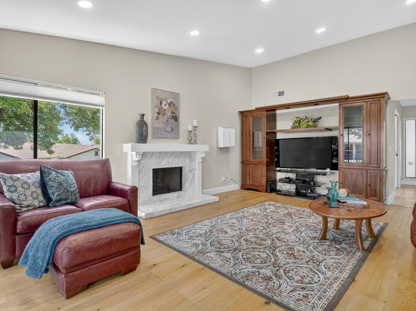 Detail Gallery Image 6 of 40 For 8100 Cabernet Ct, San Jose,  CA 95135 - 2 Beds | 2 Baths
