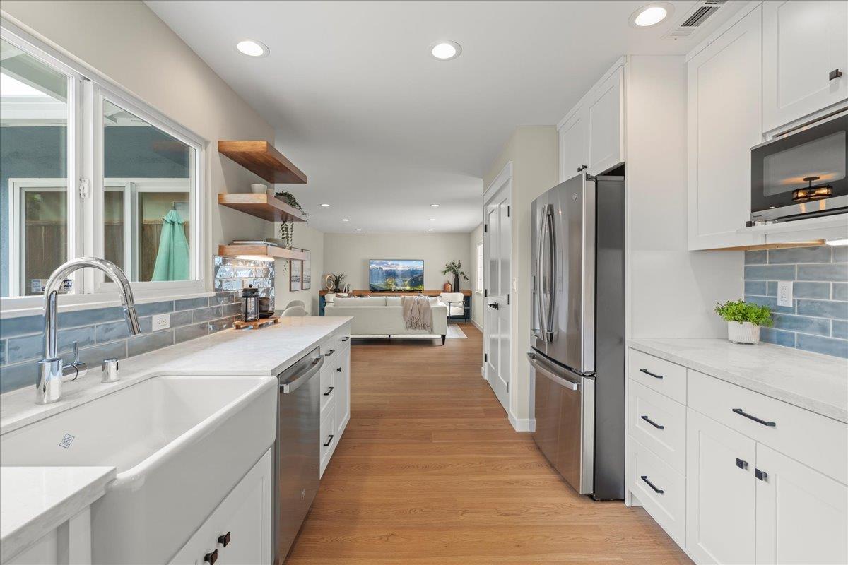 Detail Gallery Image 14 of 25 For 613 Evangeline Way, Hayward,  CA 94544 - 3 Beds | 2 Baths