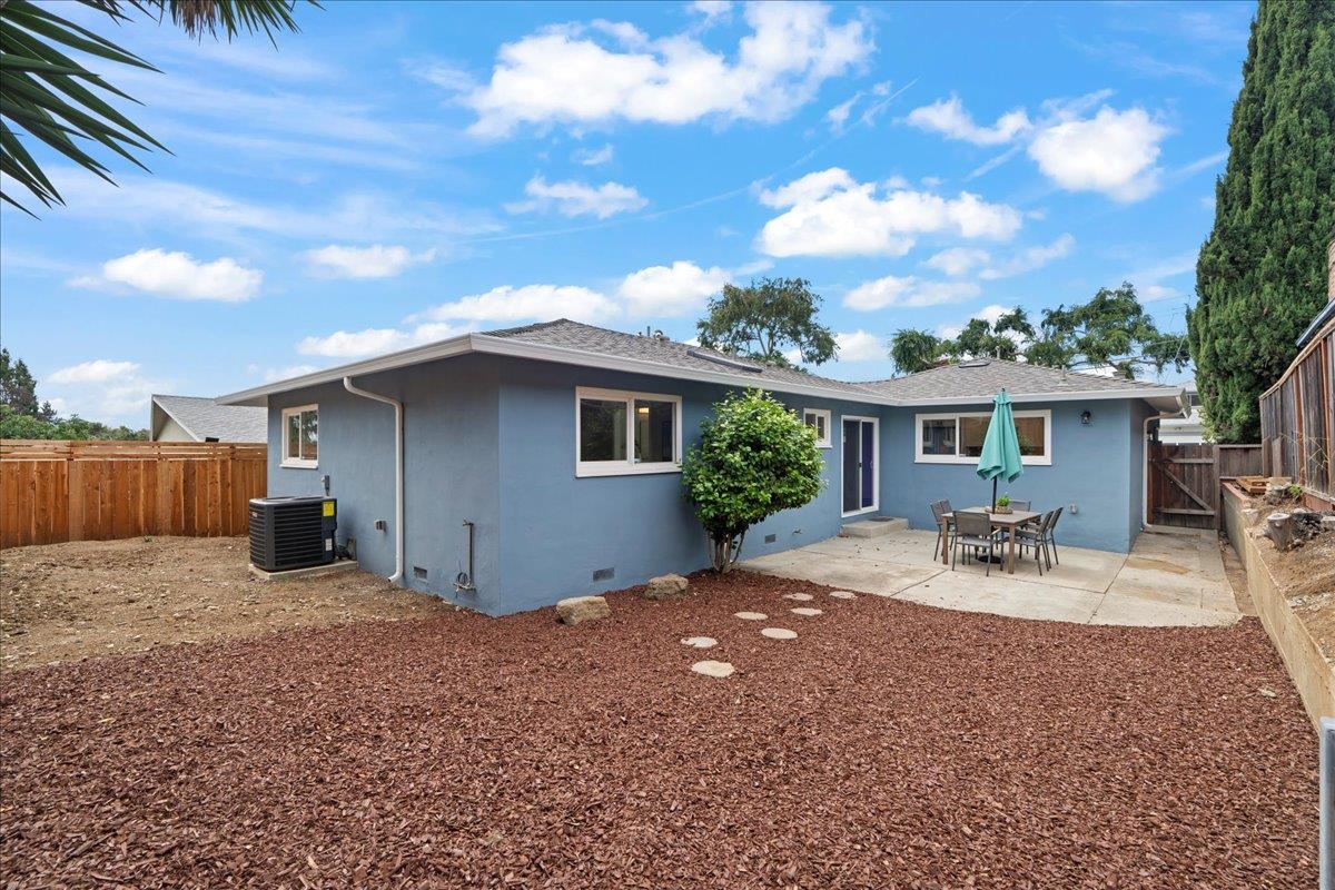 Detail Gallery Image 23 of 25 For 613 Evangeline Way, Hayward,  CA 94544 - 3 Beds | 2 Baths