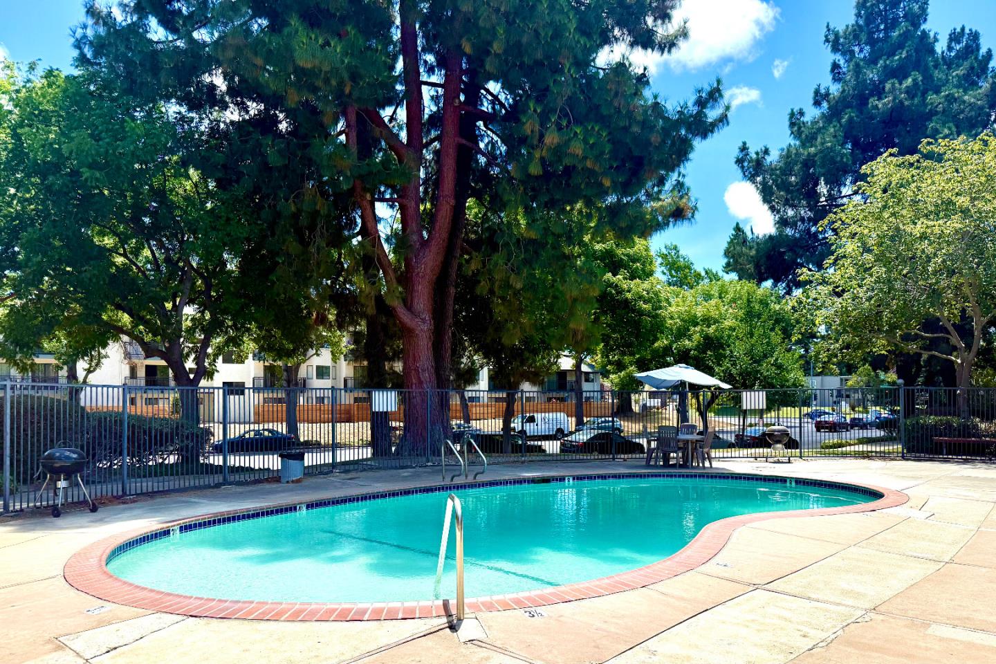 Detail Gallery Image 18 of 20 For 38455 Bronson St #325,  Fremont,  CA 94536 - 1 Beds | 1 Baths