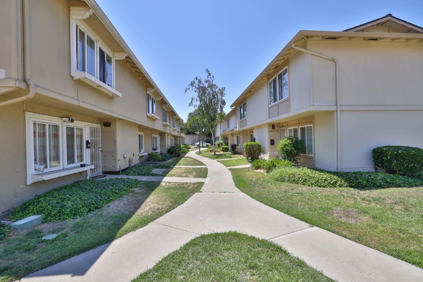 Detail Gallery Image 16 of 20 For 2672 Salome Ct, San Jose,  CA 95121 - 2 Beds | 1/1 Baths