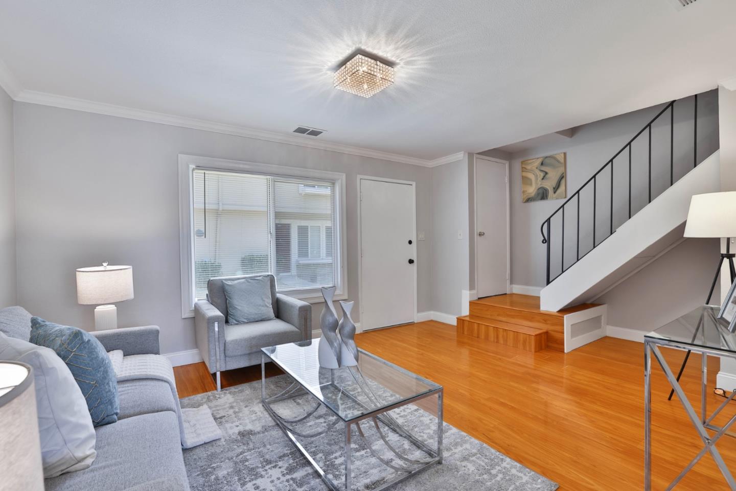 Detail Gallery Image 2 of 20 For 2672 Salome Ct, San Jose,  CA 95121 - 2 Beds | 1/1 Baths