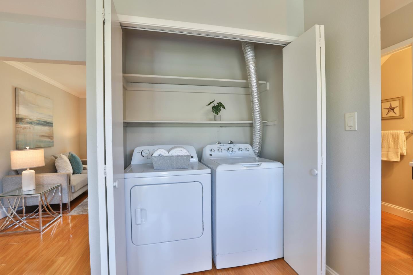 Detail Gallery Image 8 of 20 For 2672 Salome Ct, San Jose,  CA 95121 - 2 Beds | 1/1 Baths