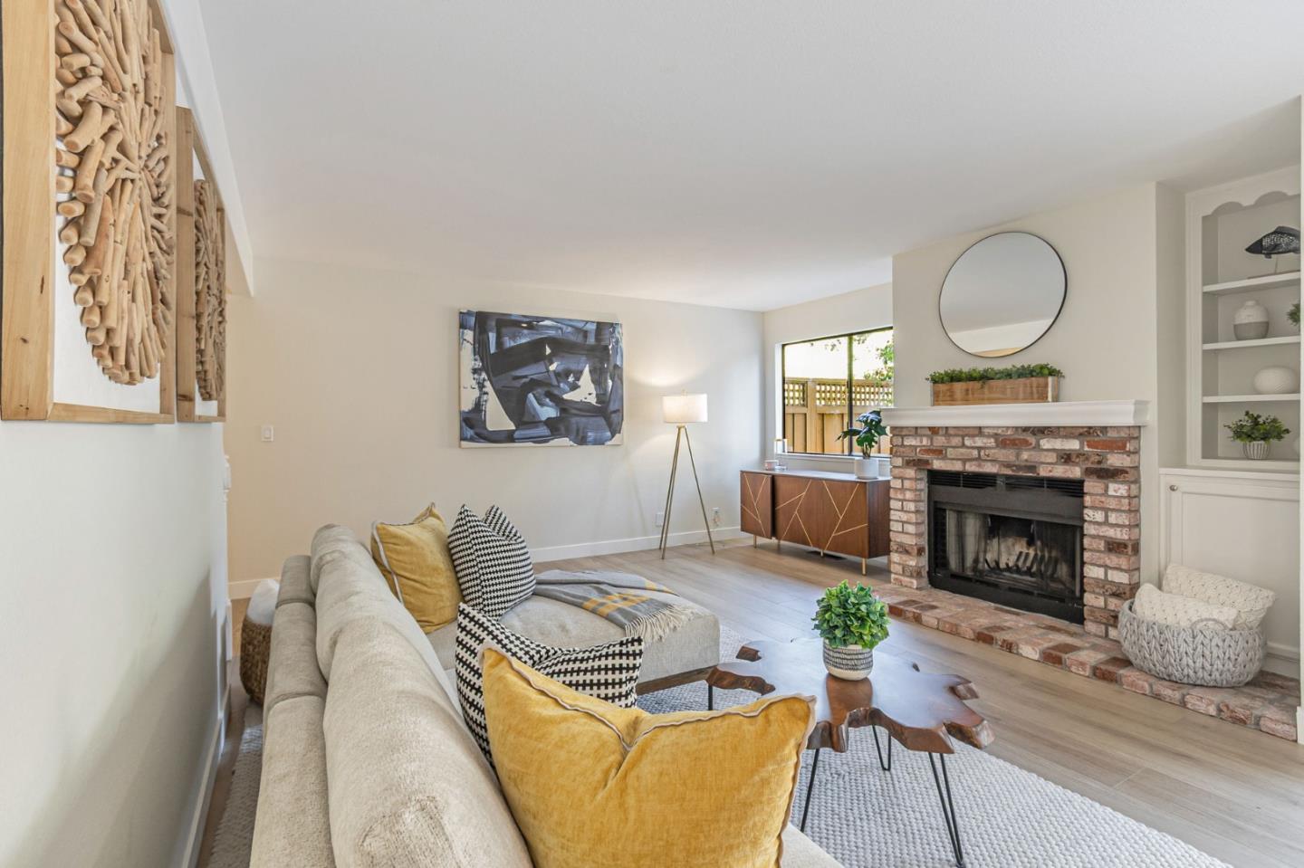 Detail Gallery Image 6 of 31 For 2105 Rancho Mccormick Blvd, Santa Clara,  CA 95050 - 2 Beds | 1 Baths