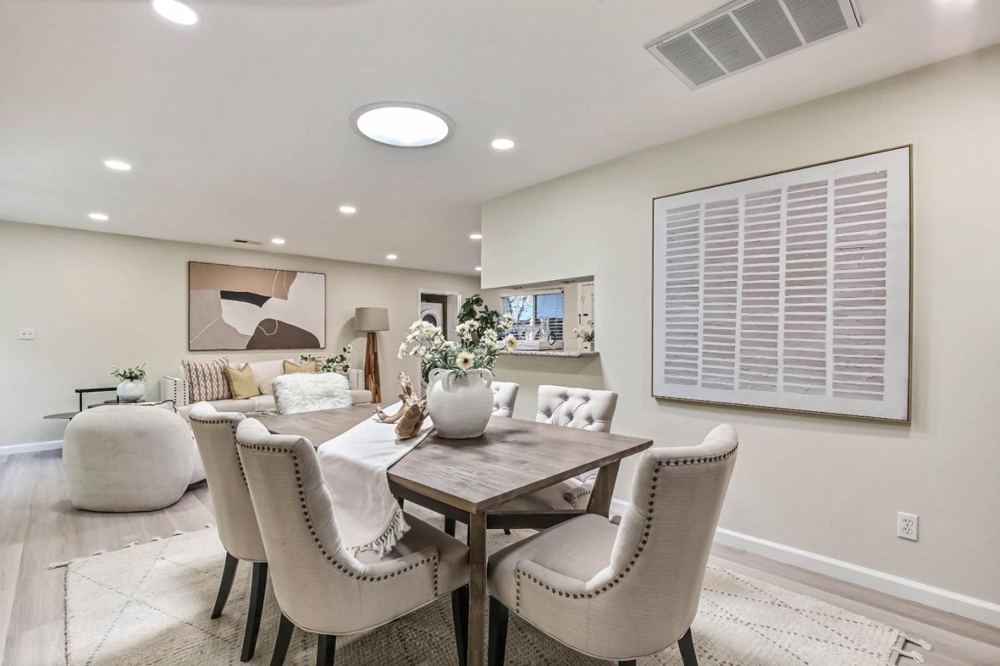 Detail Gallery Image 12 of 26 For 10250 Calvert Dr, Cupertino,  CA 95014 - 4 Beds | 3 Baths
