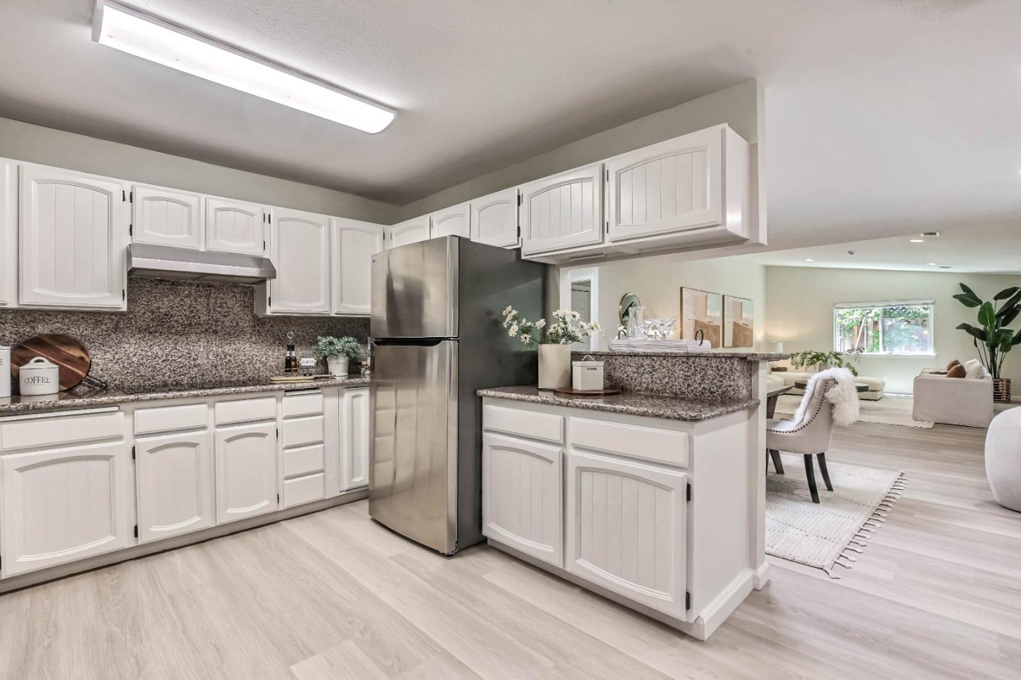 Detail Gallery Image 8 of 26 For 10250 Calvert Dr, Cupertino,  CA 95014 - 4 Beds | 3 Baths