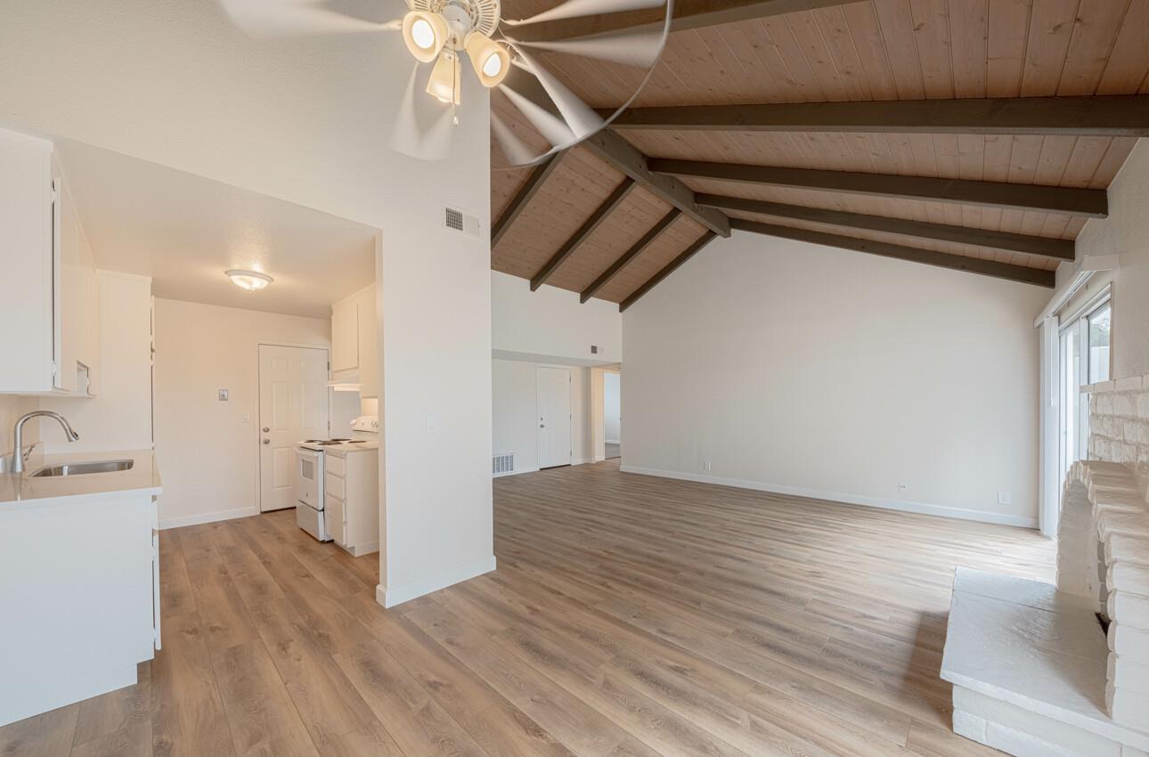 Detail Gallery Image 14 of 27 For 1639 Cherokee Dr, Salinas,  CA 93906 - 2 Beds | 1 Baths