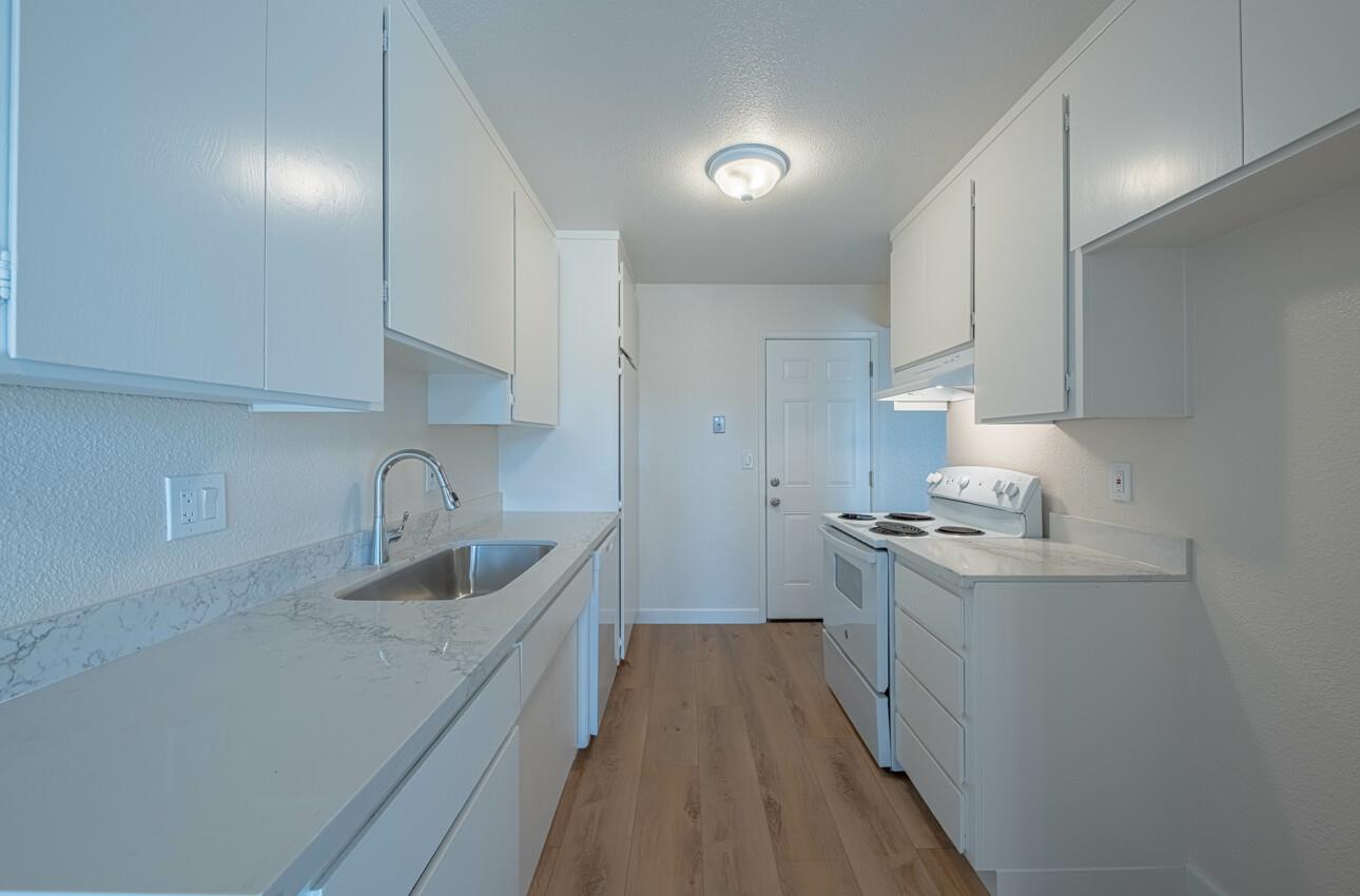 Detail Gallery Image 15 of 27 For 1639 Cherokee Dr, Salinas,  CA 93906 - 2 Beds | 1 Baths