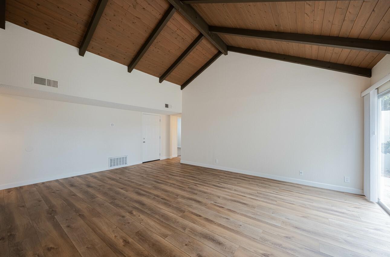 Detail Gallery Image 7 of 27 For 1639 Cherokee Dr, Salinas,  CA 93906 - 2 Beds | 1 Baths