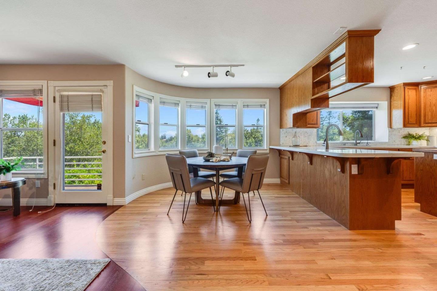 Detail Gallery Image 12 of 52 For 22346 Mcclellan Rd, Cupertino,  CA 95014 - 4 Beds | 3/1 Baths