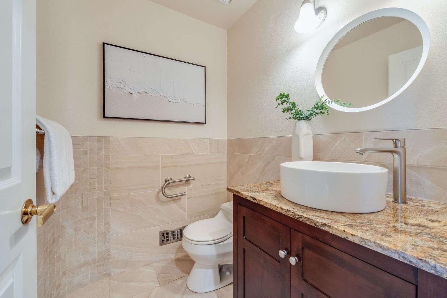 Detail Gallery Image 15 of 52 For 22346 Mcclellan Rd, Cupertino,  CA 95014 - 4 Beds | 3/1 Baths