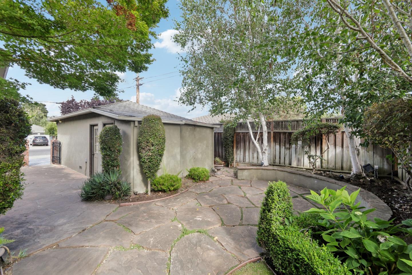 Detail Gallery Image 28 of 37 For 1206 Malone Rd, San Jose,  CA 95125 - 3 Beds | 2 Baths