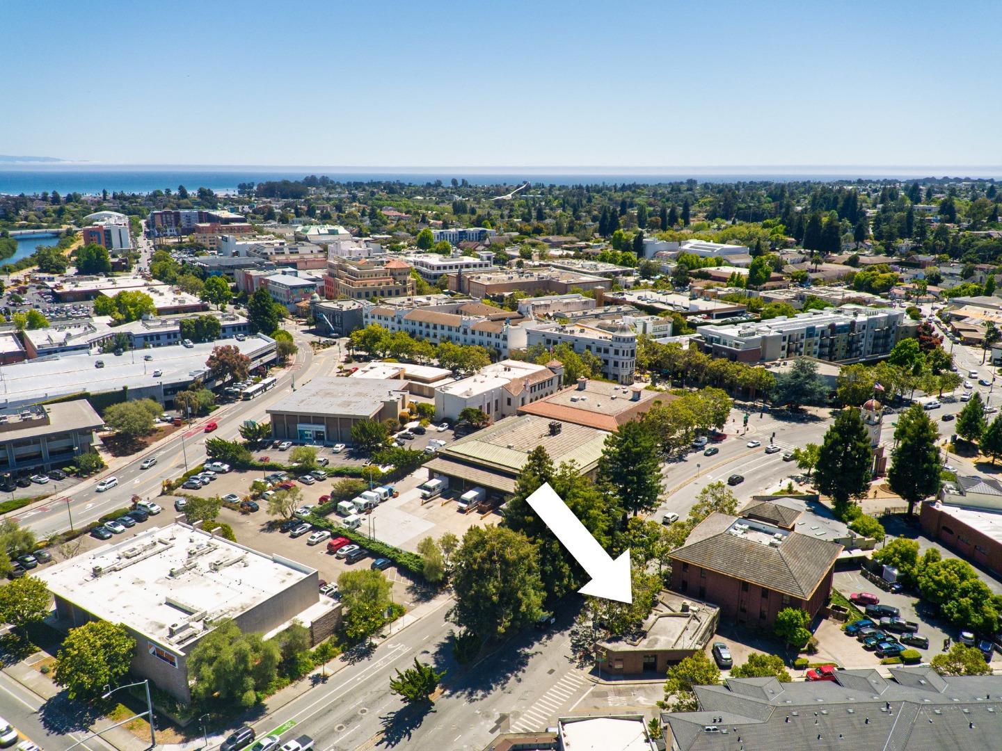 Detail Gallery Image 23 of 24 For 129 Water St, Santa Cruz,  CA 95060 - – Beds | – Baths