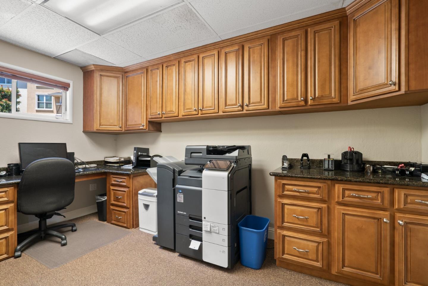 Detail Gallery Image 9 of 24 For 129 Water St, Santa Cruz,  CA 95060 - – Beds | – Baths