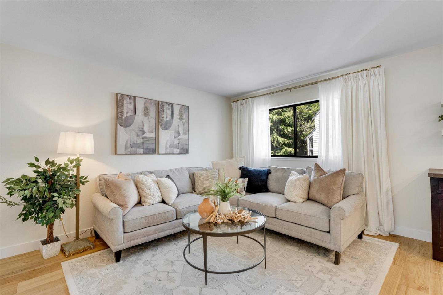 Detail Gallery Image 13 of 45 For 1103 via Tornasol, Aptos,  CA 95003 - 3 Beds | 2/1 Baths