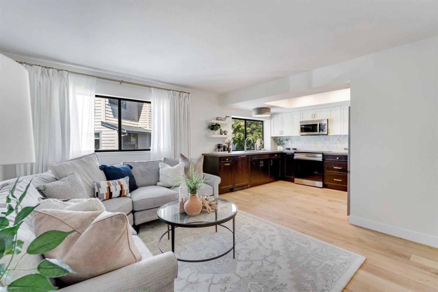 Detail Gallery Image 15 of 45 For 1103 via Tornasol, Aptos,  CA 95003 - 3 Beds | 2/1 Baths