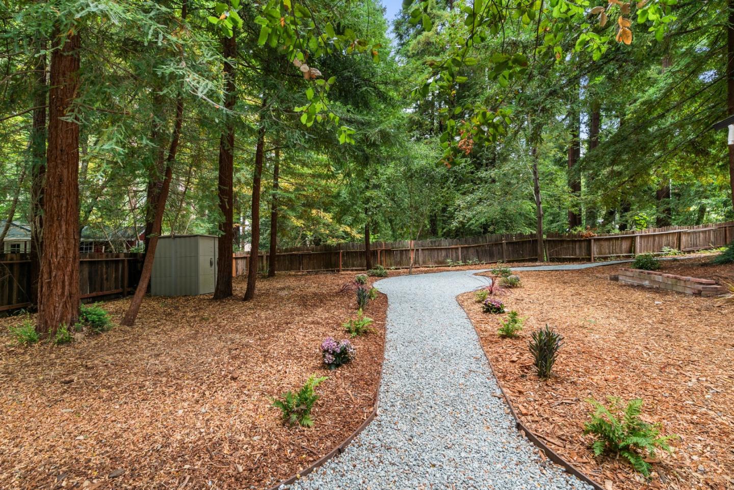 Detail Gallery Image 22 of 33 For 15315 Highway 9, Boulder Creek,  CA 95006 - 2 Beds | 2 Baths