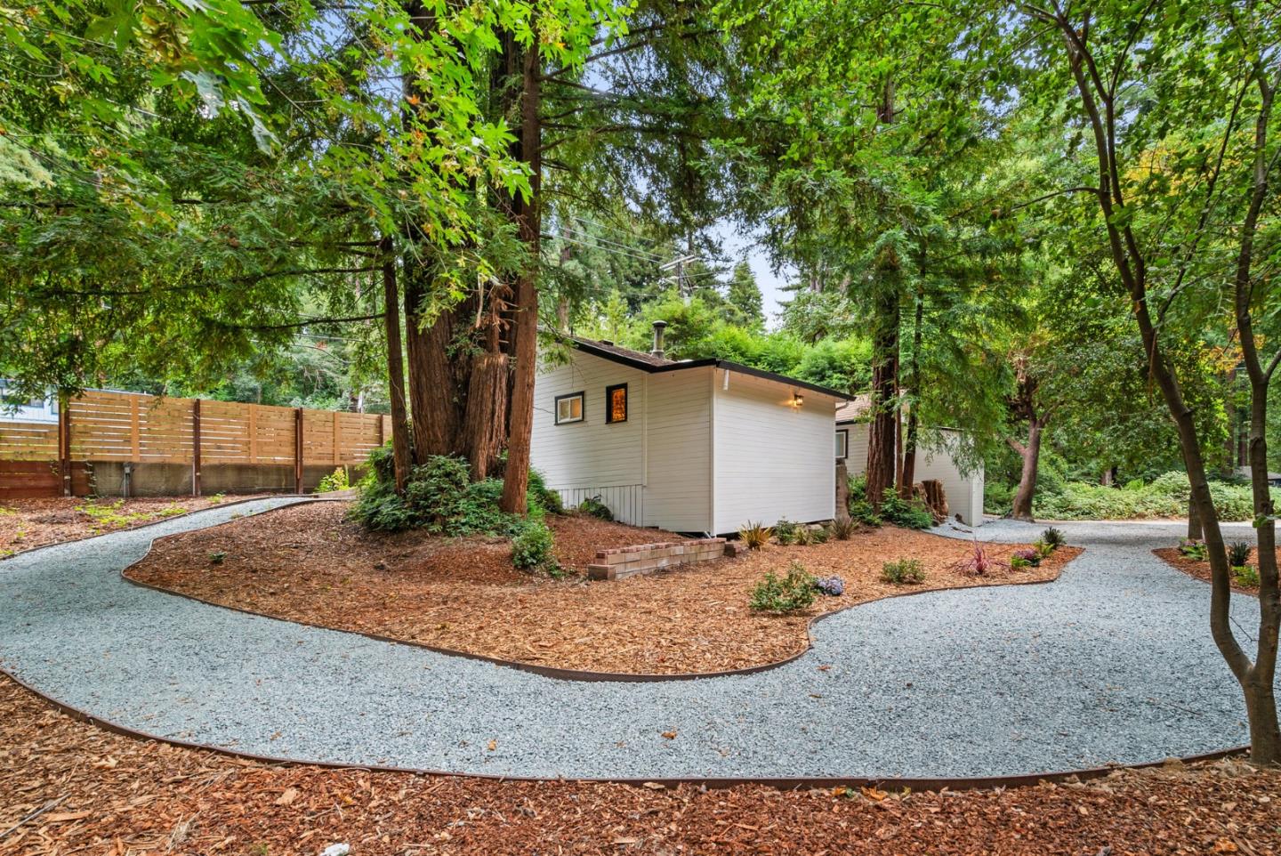 Detail Gallery Image 23 of 33 For 15315 Highway 9, Boulder Creek,  CA 95006 - 2 Beds | 2 Baths