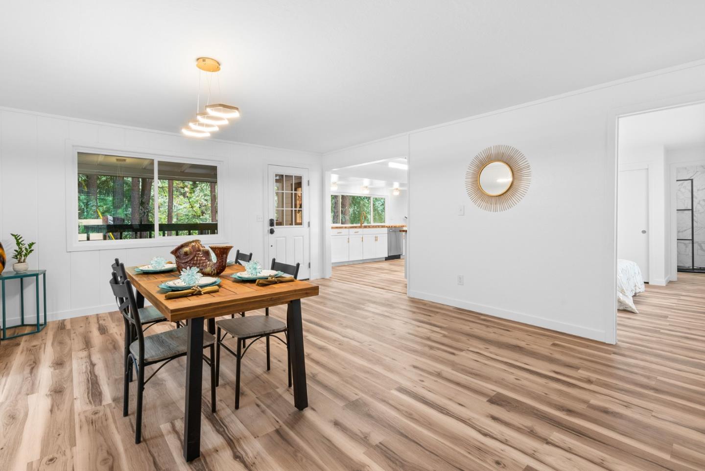 Detail Gallery Image 7 of 33 For 15315 Highway 9, Boulder Creek,  CA 95006 - 2 Beds | 2 Baths