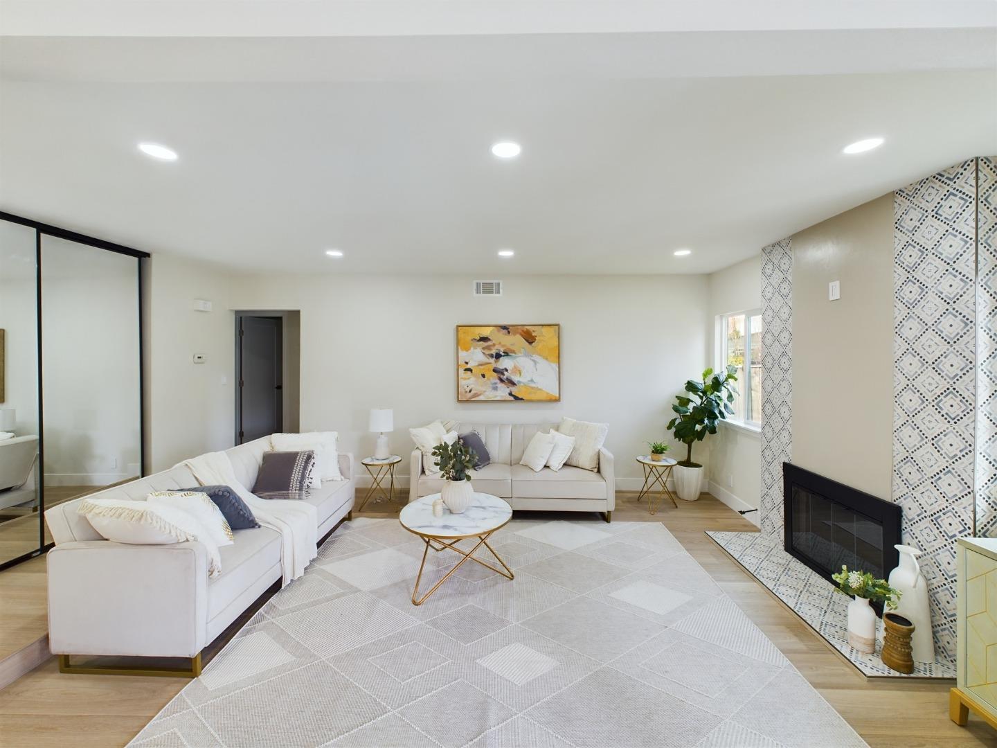 Detail Gallery Image 12 of 30 For 1382 Capitol, San Jose,  CA 95132 - 3 Beds | 2 Baths