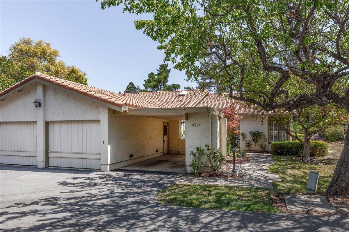 Detail Gallery Image 1 of 37 For 8065 Winery Ct, San Jose,  CA 95135 - 2 Beds | 2 Baths