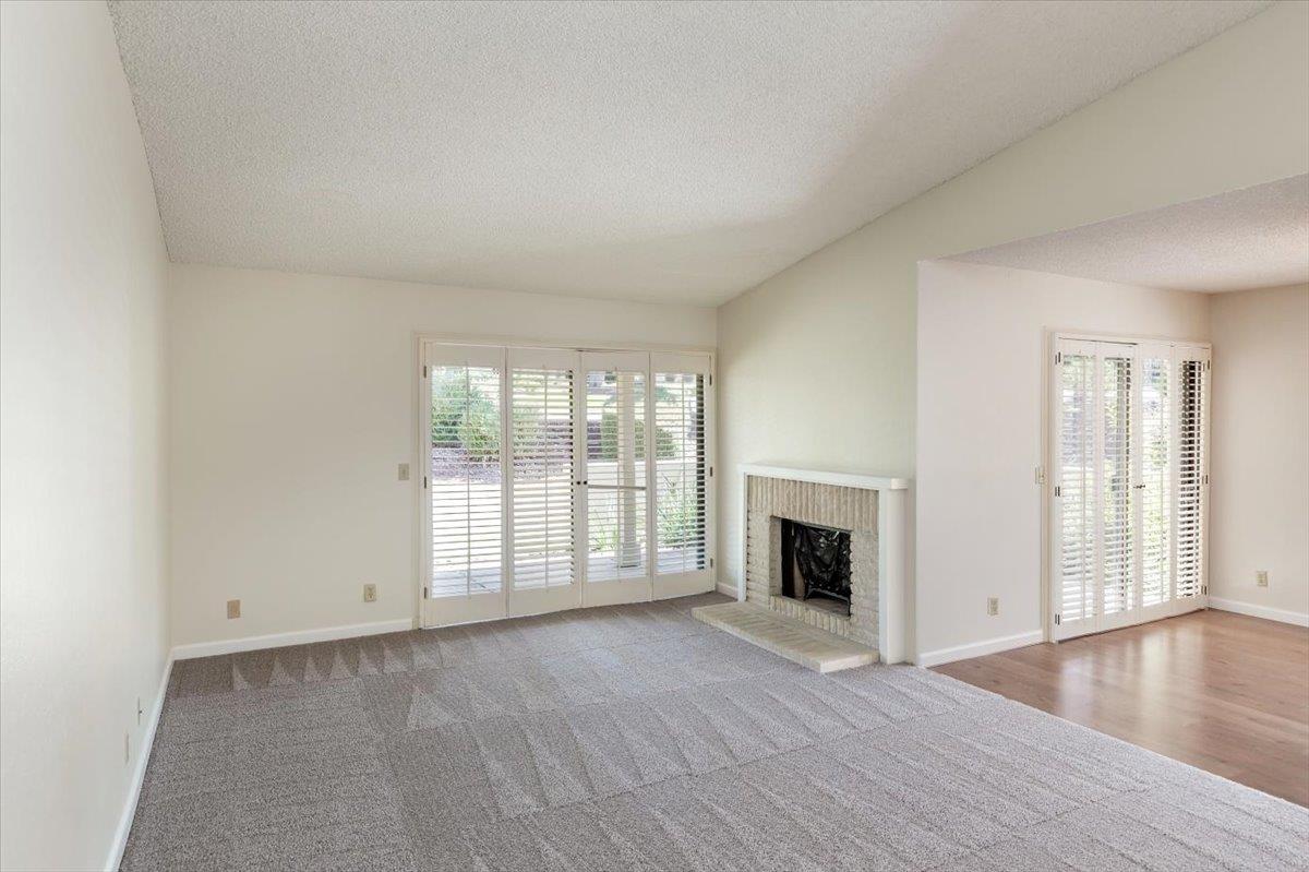 Detail Gallery Image 6 of 37 For 8065 Winery Ct, San Jose,  CA 95135 - 2 Beds | 2 Baths