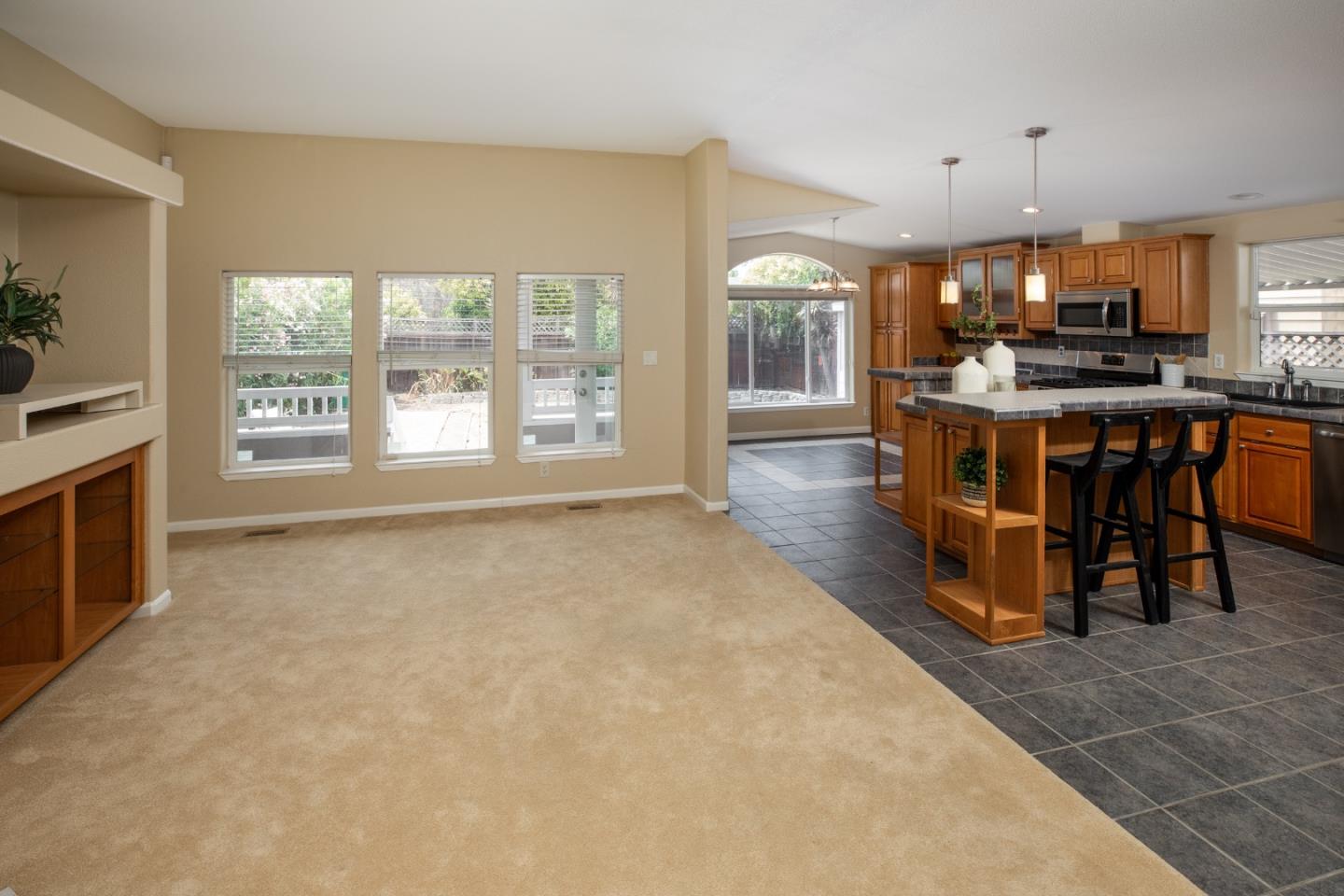 Detail Gallery Image 11 of 45 For 1225 Vienna Dr #933,  Sunnyvale,  CA 94089 - 3 Beds | 2 Baths
